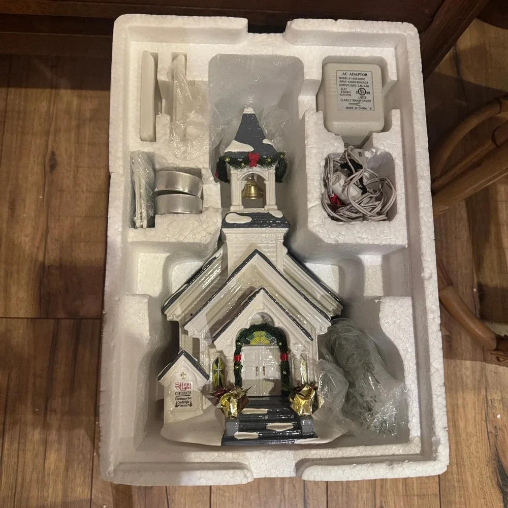 Department 56 Silent Night Church Snow Village Dept 56 Musical Lighted in Box